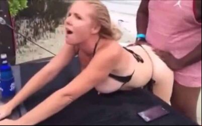 wife fucked by stranger in back of pickup truck by the lake